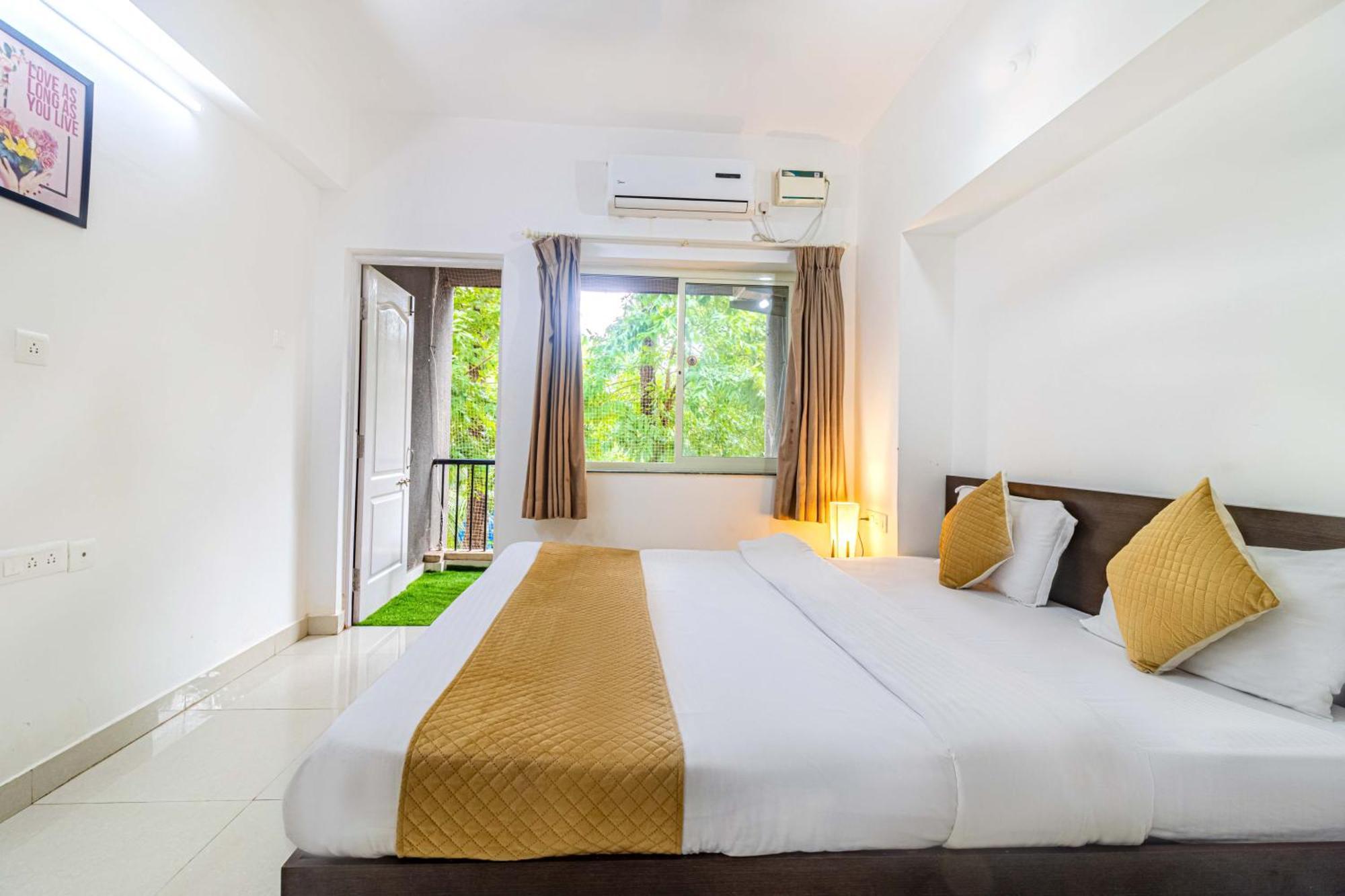 4Bhk Sparkling Apartment Near Beach Pool & Bar 2Bhkx2 Vagator Exteriör bild