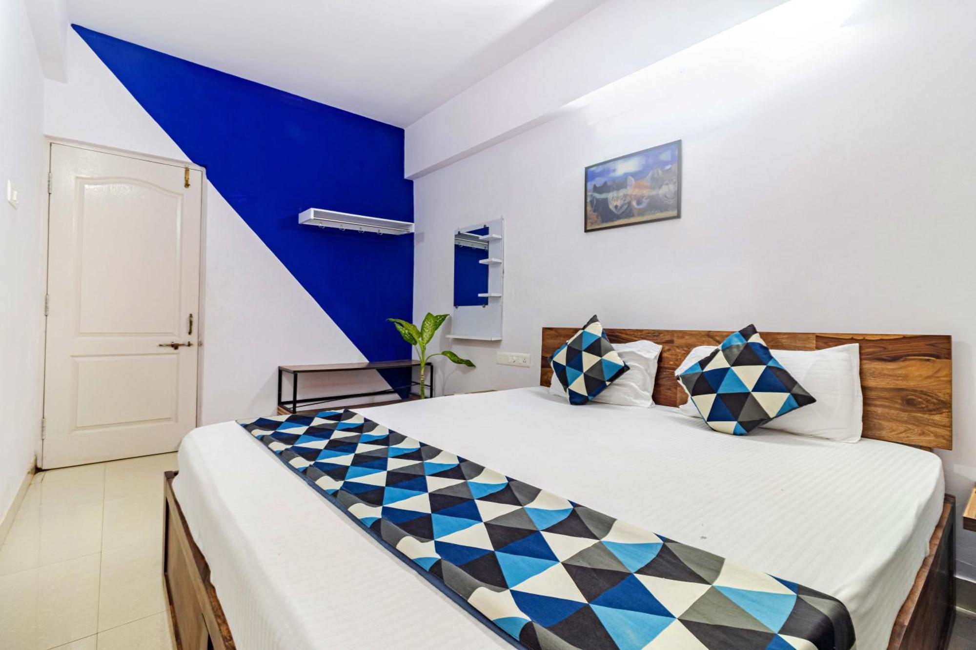 4Bhk Sparkling Apartment Near Beach Pool & Bar 2Bhkx2 Vagator Exteriör bild